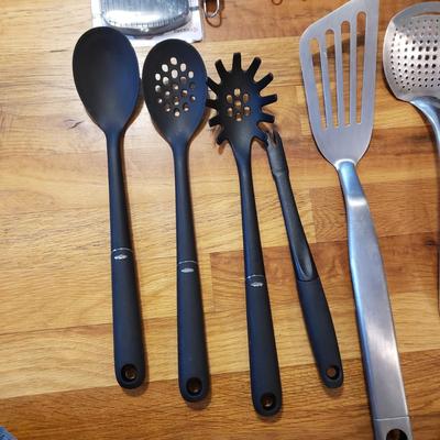 Large Utensil Lot - Kitchen Aid, OXO, Calphalon and More (K-KD)