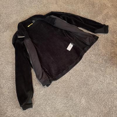 Mountain Hardwear Fleece- Women’s Size Large (GB2-DZ)
