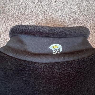 Mountain Hardwear Fleece- Women’s Size Large (GB2-DZ)