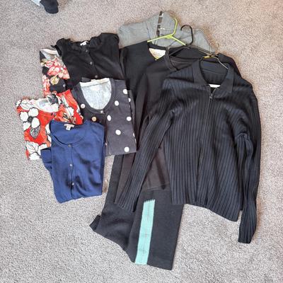 Neiman Marcus, Gap, J. Jill, and More Women’s Lightweight Sweaters - Size M-XL (GB2-DZ)