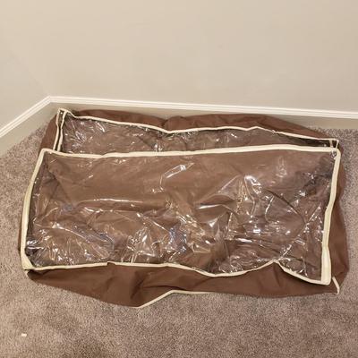 Closet and Clothes Storage (GB1-KD)