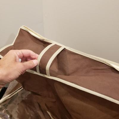 Closet and Clothes Storage (GB1-KD)