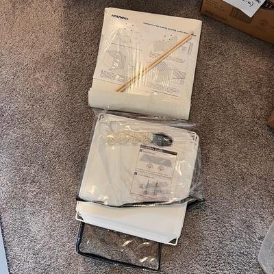 Closet and Clothes Storage (GB1-KD)
