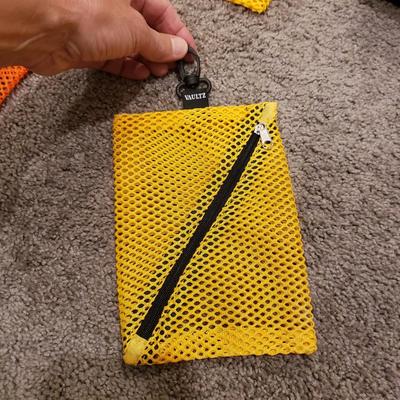 Closet and Clothes Storage (GB1-KD)