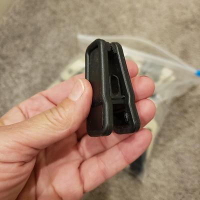 Closet and Clothes Storage (GB1-KD)