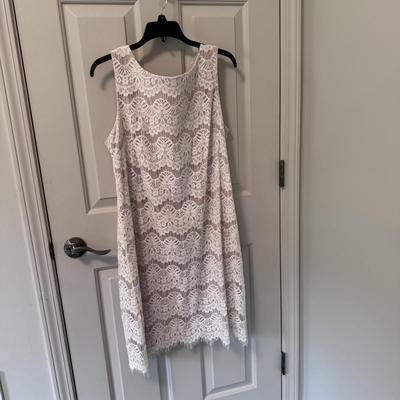 Dana Buchman, Calvin Klein, Brooks Brothers, and More Dressy Clothes - Women’s Size Large (GB2-DZ)