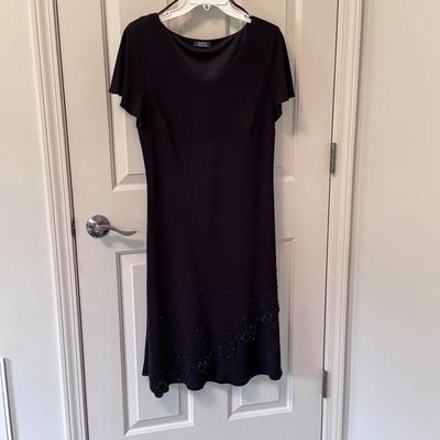 Dana Buchman, Calvin Klein, Brooks Brothers, and More Dressy Clothes - Women’s Size Large (GB2-DZ)