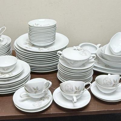 Noritake Japan EDENROSE 6343 Porcelain China 90-piece set of dishes