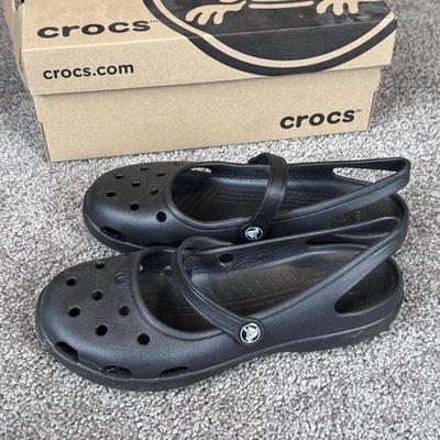 Birkenstock and Crocs Black Rubber Shoes - Women’s Size 11 (GB2-DZ)