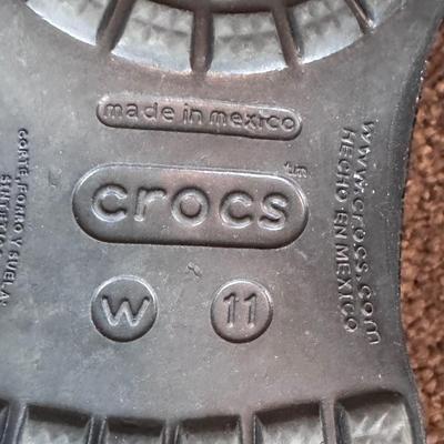 Birkenstock and Crocs Black Rubber Shoes - Women’s Size 11 (GB2-DZ)