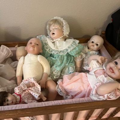 Cradle, Vintage Chair, Dolls