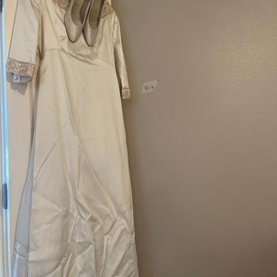 Wedding Dress Vintage & Shoes