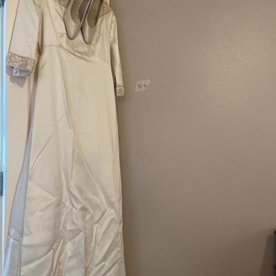 Wedding Dress Vintage & Shoes