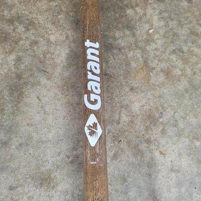 Yard Tools and Hose (G-EL)