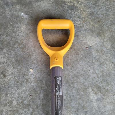 Yard Tools and Hose (G-EL)