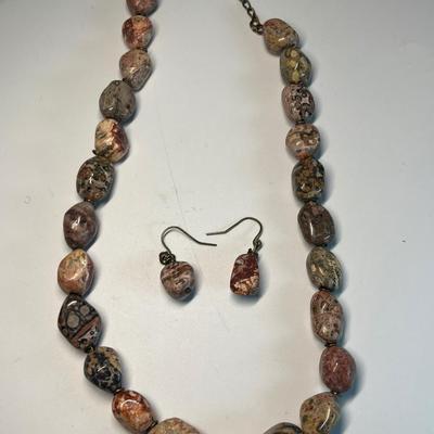 Polished stone necklace & earrings