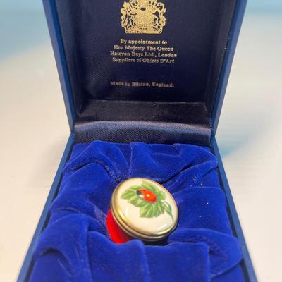 Halcyon Days Enamel Pill Box