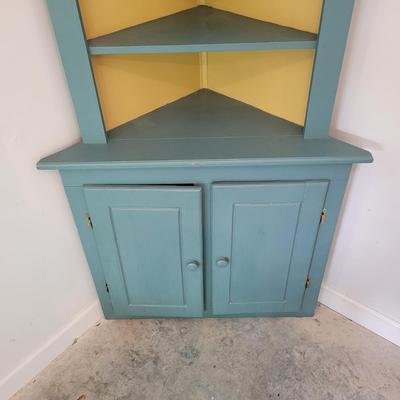 Wooden Corner Cabinet (G-EL)