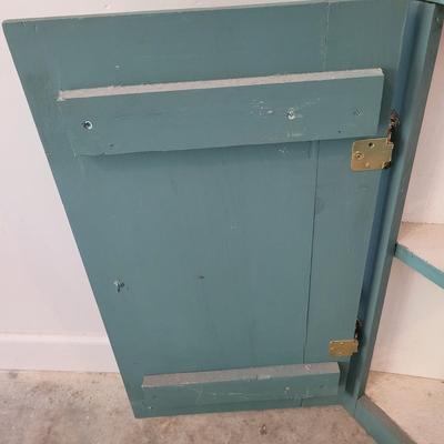 Wooden Corner Cabinet (G-EL)