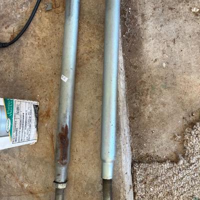 Submersible pump and tractor arms