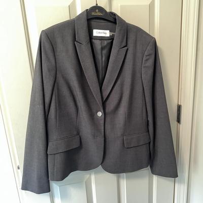 Burberry, Brooks Brothers, and More Women’s Pant Suite and Blazers - Size 12-16 (GB2-DZ)