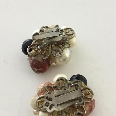 Vintage statement clip on earrings