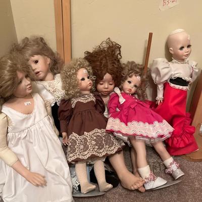 Dolls! Dolls! Dolls!