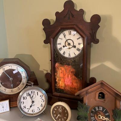 Clocks (6)