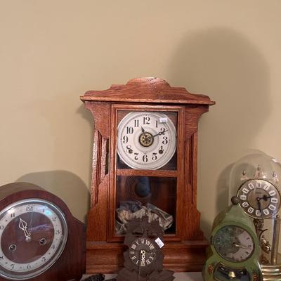 Clocks & Clocks