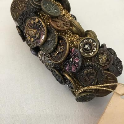 Rare from last century buttons, handcraft, vintage, gold, toned button stretch bracelet