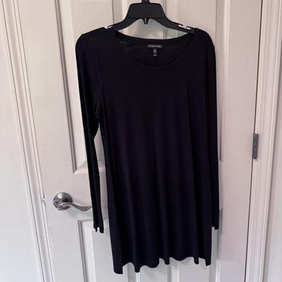 Assortment of Women’s Casual Tops - Size M-XL (GB2-DZ)