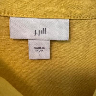 Assortment of Women’s Casual Tops - Size M-XL (GB2-DZ)