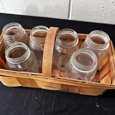 Basket with canning jars (6)