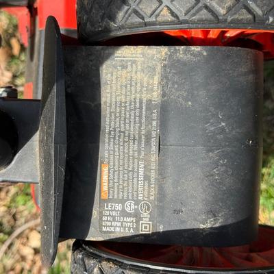 LOT 2S: Black & Decker Weed Wacker GH3000 Grass Hog NST2018 & Edge Hog