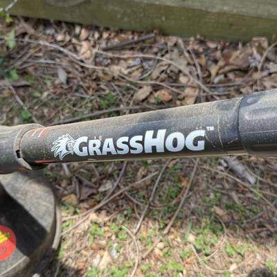 LOT 2S: Black & Decker Weed Wacker GH3000 Grass Hog NST2018 & Edge Hog