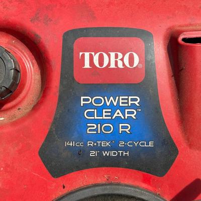 LOT 3S: Toro Power Clear 210R Snow Blower