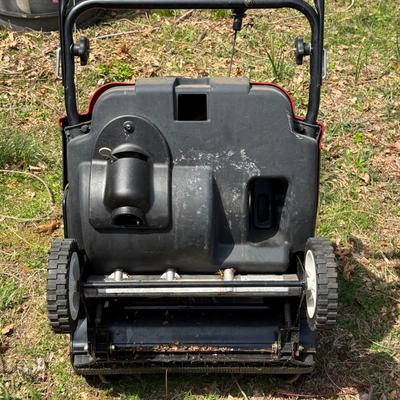 LOT 3S: Toro Power Clear 210R Snow Blower