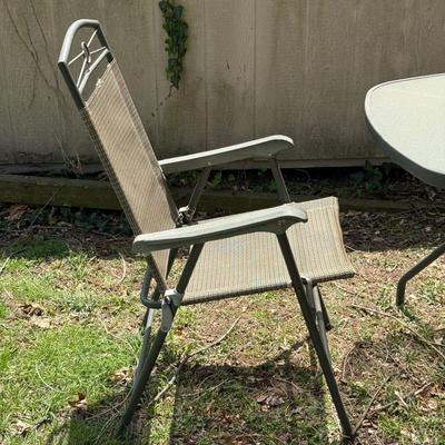 LOT 5S: Outdoor Patio Table w/ Folding Chairs & Umbrella Stand