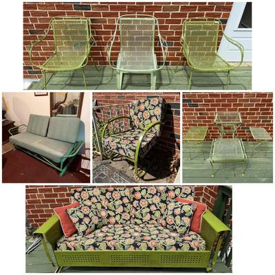 LOT 7P: Green Outdoor Patio Furniture
