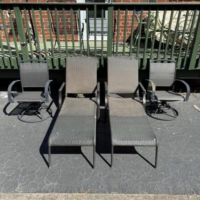 LOT 8S: Wicker Patio Lounge Chairs & Swivel Chairs