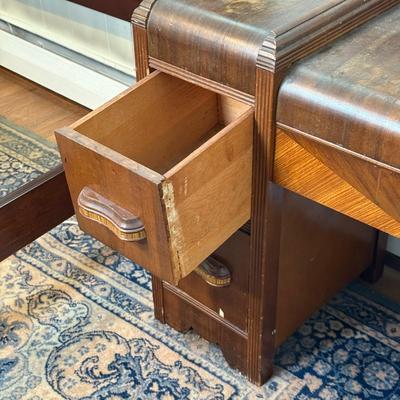 LOT 13X: Vintage Vanity w/ Circle Mirror & Bench