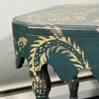 LOT 19Y: Vintage Painted Side Table