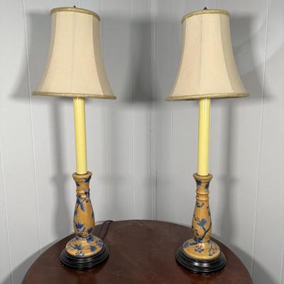 LOT 22Y: Vintage Brass Footed Circle Side Table w/ Matching Ceramic Table Lamps