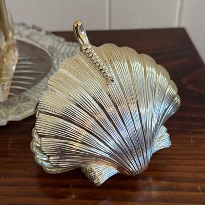LOT 24X: Vanity Collection - Perfume, Bombay Picture Frame, Hand Mirror & More