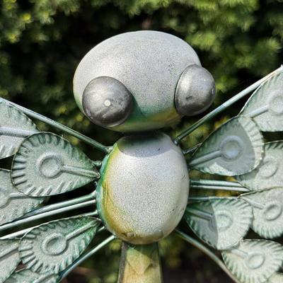 LOT 29: Beautiful Metal Yard Decor, Plant Stand & Garden Stake Flower Torch