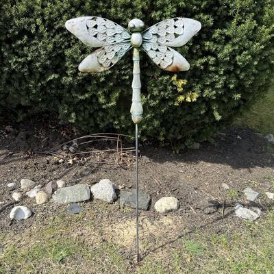 LOT 29: Beautiful Metal Yard Decor, Plant Stand & Garden Stake Flower Torch