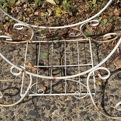 LOT 29: Beautiful Metal Yard Decor, Plant Stand & Garden Stake Flower Torch