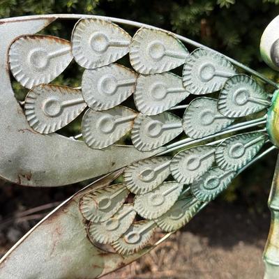 LOT 29: Beautiful Metal Yard Decor, Plant Stand & Garden Stake Flower Torch