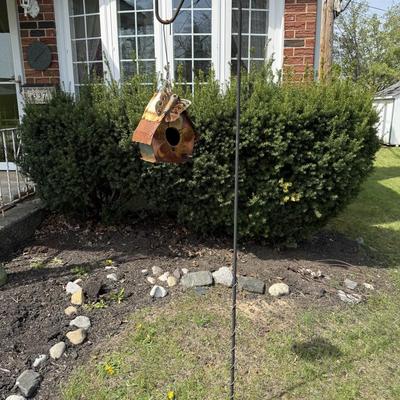 LOT 30: Garden Stake Metal Birdhouse w/ Shepherd's Hook, Wind Sculpture & Gazing Ball