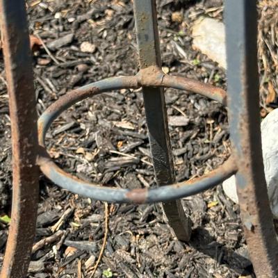 LOT 30: Garden Stake Metal Birdhouse w/ Shepherd's Hook, Wind Sculpture & Gazing Ball